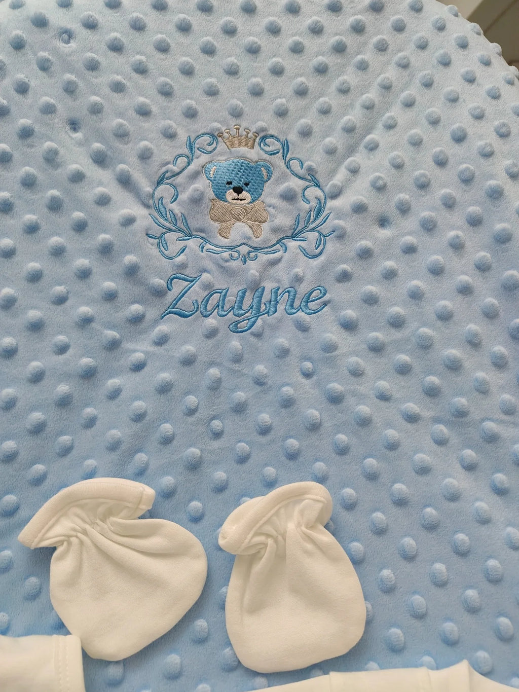 Baby shower welcome home gift box