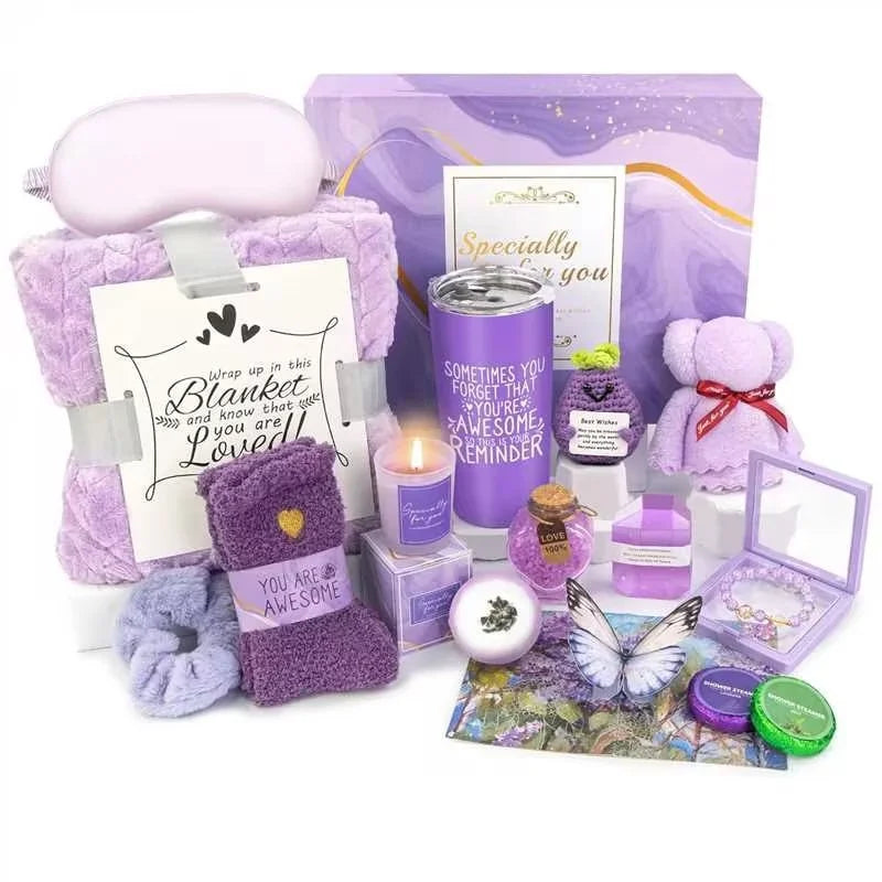 Lavender Spa Gift Basket 16 Piece Set - full view