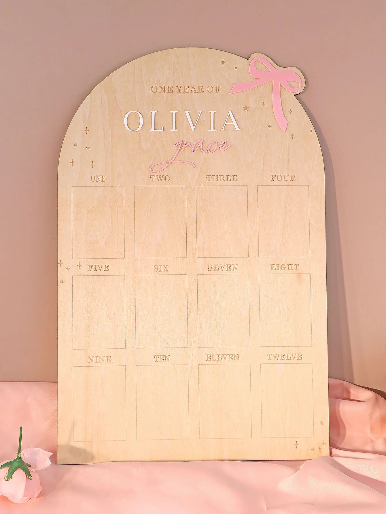 Custom baby name photo display