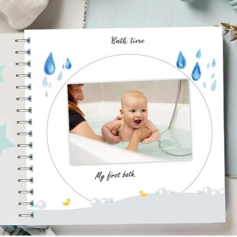 Baby memory book pregnancy to age 1